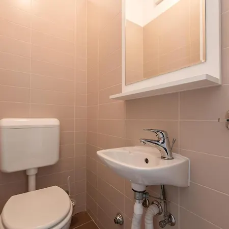 Apartamento App In A By The